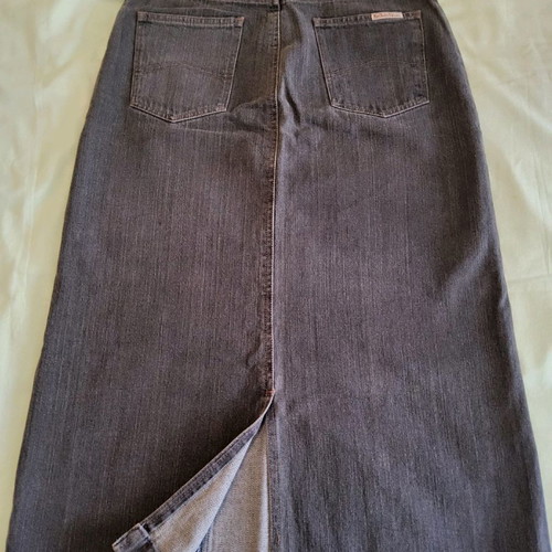 Marlboro Classics skirt used, gray, size 42