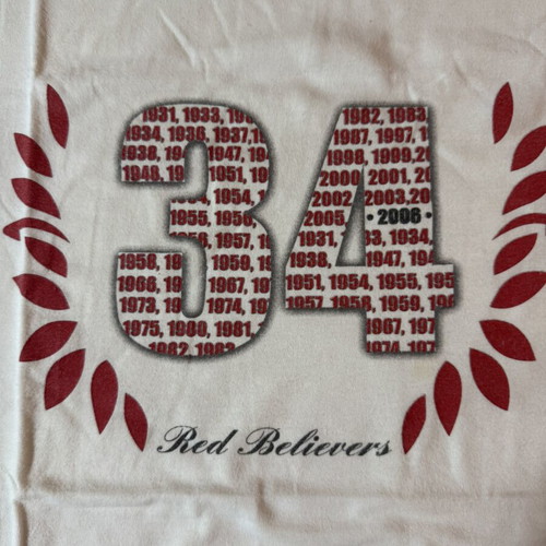 Olympiacos 34 Red Believers T-Shirt size L used
