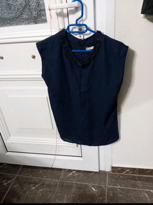 Sfera sleeveless women's blouse like new, dark blue, medium