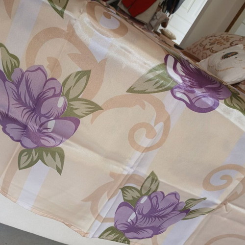 Satin curtains with flowers, like new, set of 2, 78x197 cm each