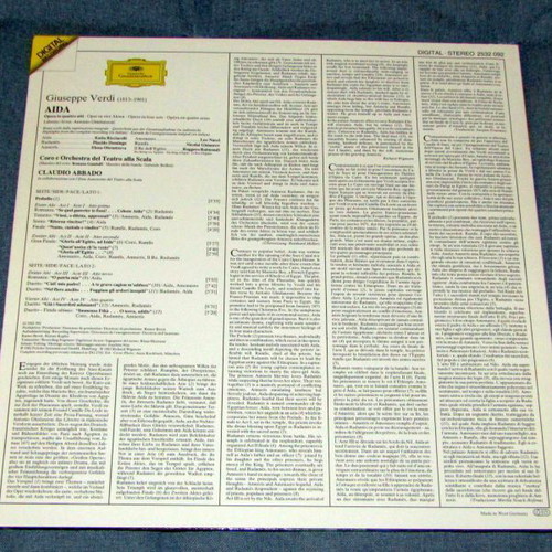 Verdi Aida vinyl record near mint, classical opera