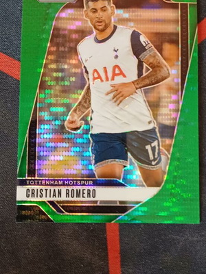 Panini Prizm Premier League 2024/25 Cristian Romero Green Pulsar Tottenham Hotspur card