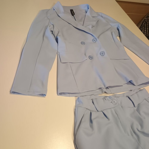 Women's fabric style blazer and pants set like new, blue