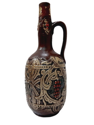 Bulgarian ceramic wine jug like new, richly decorated, 27 cm