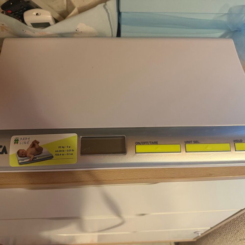 Baby scale like new