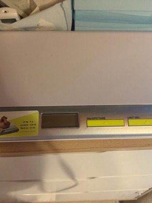 Baby scale like new