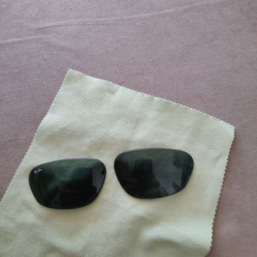 Ray Ban lenses new, black, prescription replacement