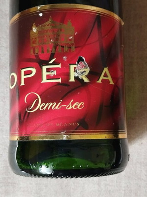Opera sparkling wine new