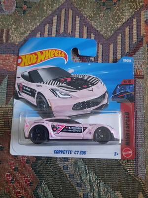 Hot Wheels Corvette C7 Z06 new