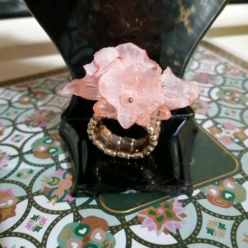 Vintage ring with fabric flower used