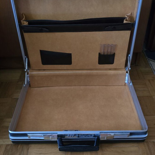 President Briefcase like new, black, 45×33×12 cm