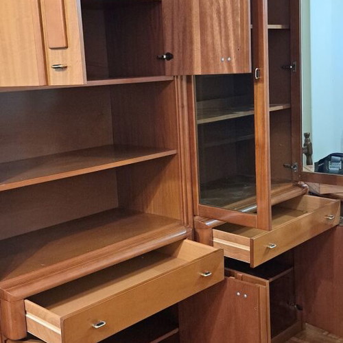 Composition cabinet with showcase and interior lighting, set of 4, like new