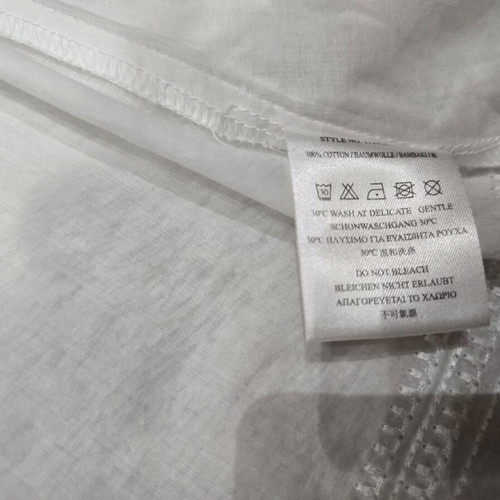 White summer shirt size M like new