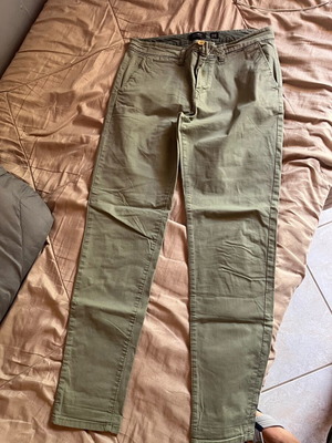 Light Green pants, large