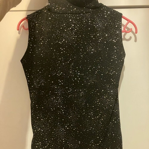 Black sleeveless turtleneck top with silver glitter like new