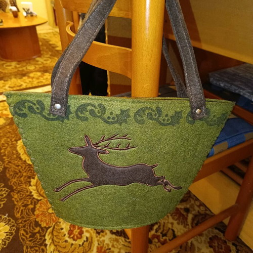 Traditional felt bag with deer design like new