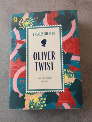 Oliver Twist by Charles Dickens Puffin Classics book like new