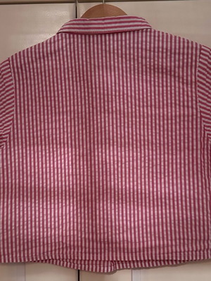 Benetton striped pink shirt like new, size 3-4 years