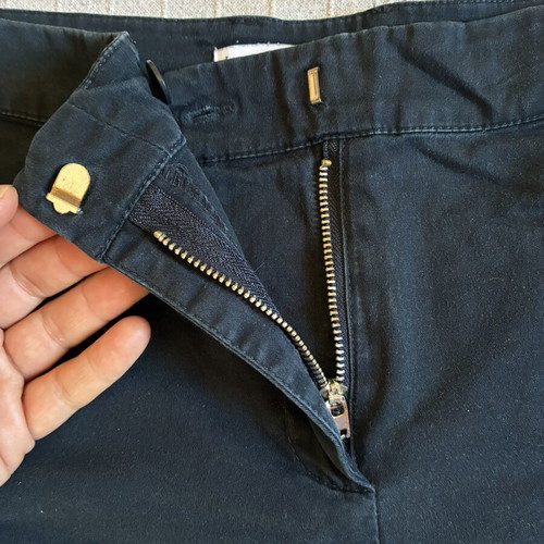 Mango dark blue stretch chino shorts size 38 M like new