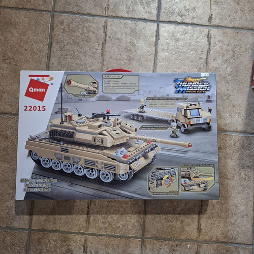 Thunder Tank Transporter building blocks set, new, 829 pieces