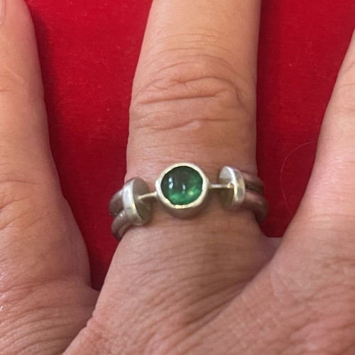 925 silver ring with green stone, size 55