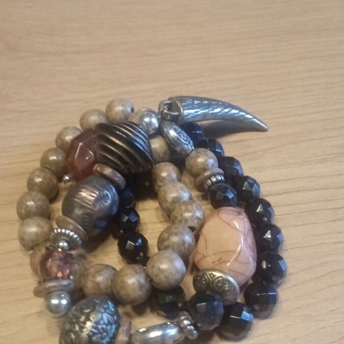 Triple handmade bracelet new, black and beige
