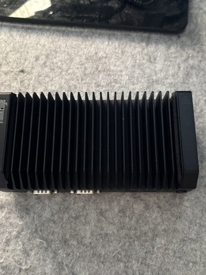 Lenovo ThinkEdge SE30 Mini PC like new, ultra-compact fanless