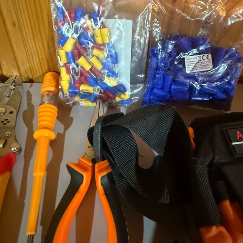 Electrical tools new, complete set