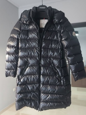 Moncler Moka black kids jacket like new, size 10Y/140cm