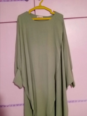 Dress like new, worn once, one size