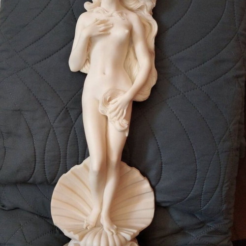 Statue of the Emerging Aphrodite from Alabaster like new