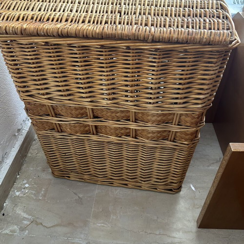Large basket like new