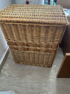 Large basket like new