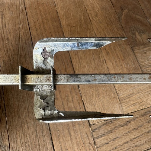 Small rotisserie spit used with corrosion, 45 cm
