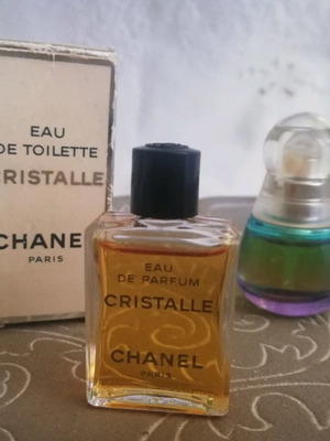 Cristalle από Chanel Eau de Toilette και Beyond Paradise από Estée Lauder μίνι αρώματα καινούργια