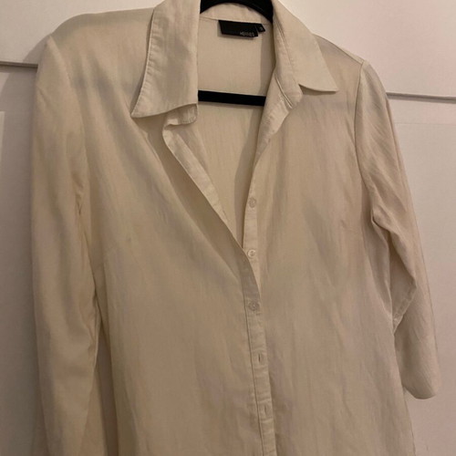 Hemnes white women's shirt used, size M