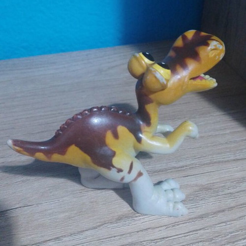 Dinosaur Figures set of 3 used, vintage style plastic rubber