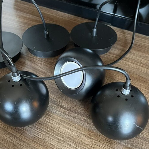 Pendant lights set of 3 used, black metal spherical design