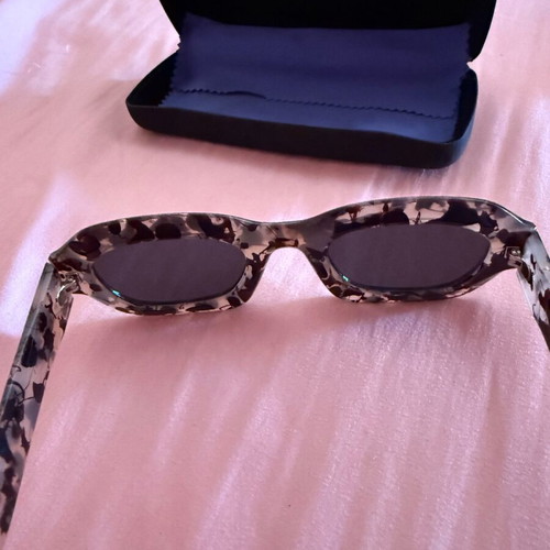 Red Raven sunglasses used, tortoise shell