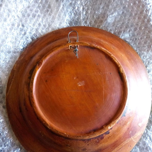 Ceramic wall plate Tsanaka used, old, 28 cm diameter