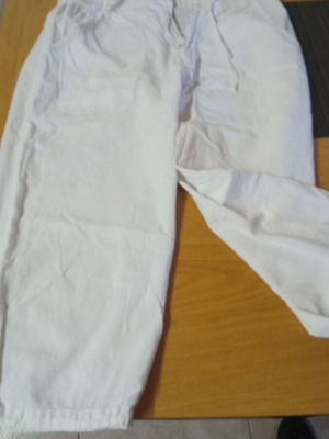 Abercrombie & Fitch white cropped trousers size 12-14