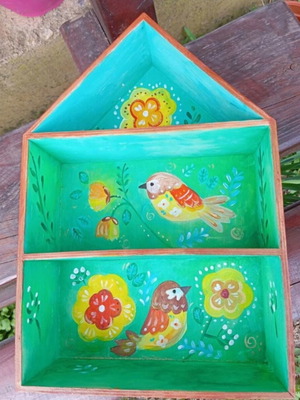 Wooden decorative wall shelf like new 24x35.5x9 cm