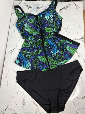 Feel Good women's tankini swimsuit size 48D, like new, tropical print