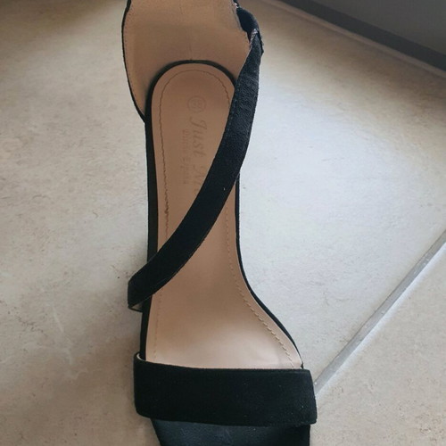 Just Me sandals like new, black suede, size 38, 10cm heel