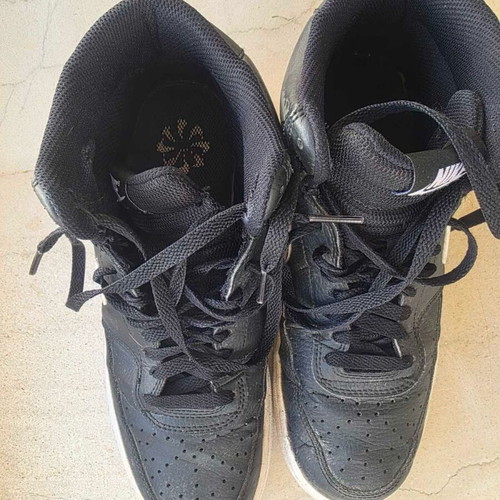 Nike Court Vision High sneakers very good condition, black and white, size 42