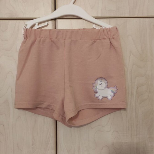 Unicorn t-shirt and shorts set like new, size 7, white
