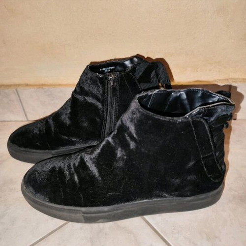Velvet ankle boots Zara like new, size 38