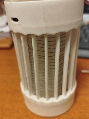 Electric mosquito and insect killer like new, USB type-C cable