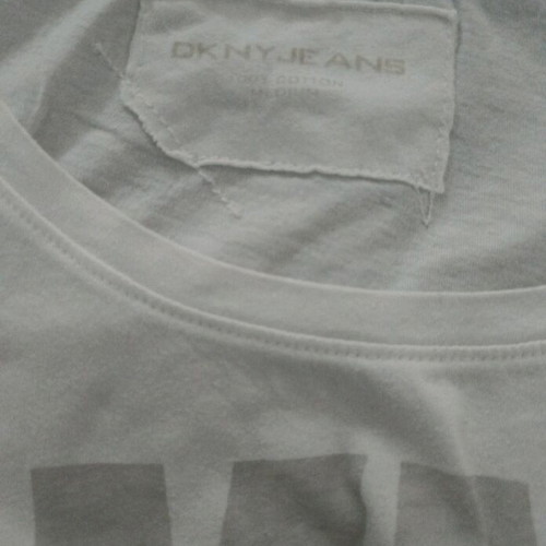 DKNY Medium T-shirt like new