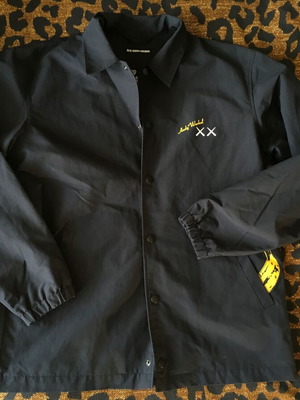 KAWS + WARHOL x UNIQLO UT Collection Coach Jacket black used, size M